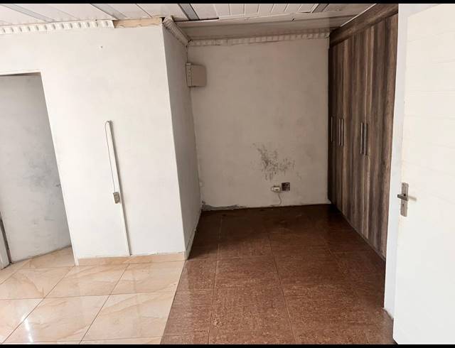 9 BEDROOM FREEHOLD FOR SALE IN TASBET PARK